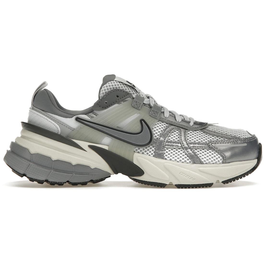 Кроссовки Nike V2K Run Чистый Платиновый Волчий Серый (Женский)(FD0736-003) 36.5
Кроссовки Nike V2K Run Чистый Платиновый Волчий Серый (Женский)(FD0736-003) 36.5
