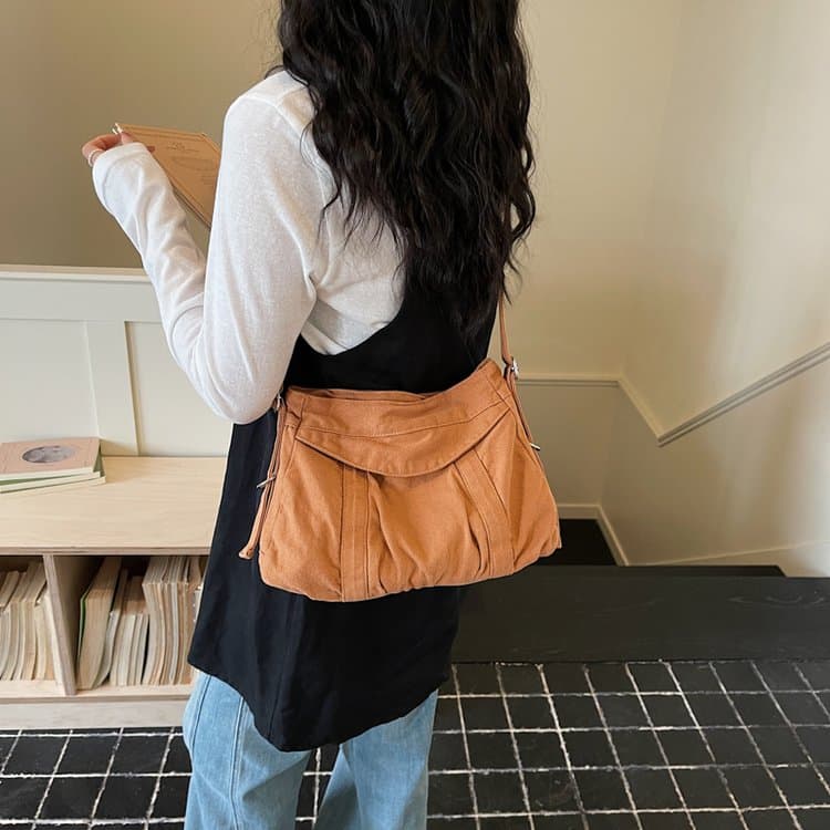 Washed Canvas Messenger Bag Women s Shoulder Bag
Washed Canvas Messenger Bag Women s Shoulder Bag