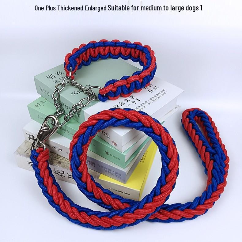 Reinforced Pet Leash for Medium to Giant Dogs M: 1.3m Length, 2cm Thick (for 15-40kg)
Reinforced Pet Leash for Medium to Giant Dogs M: 1.3m Length, 2cm Thick (for 15-40kg)