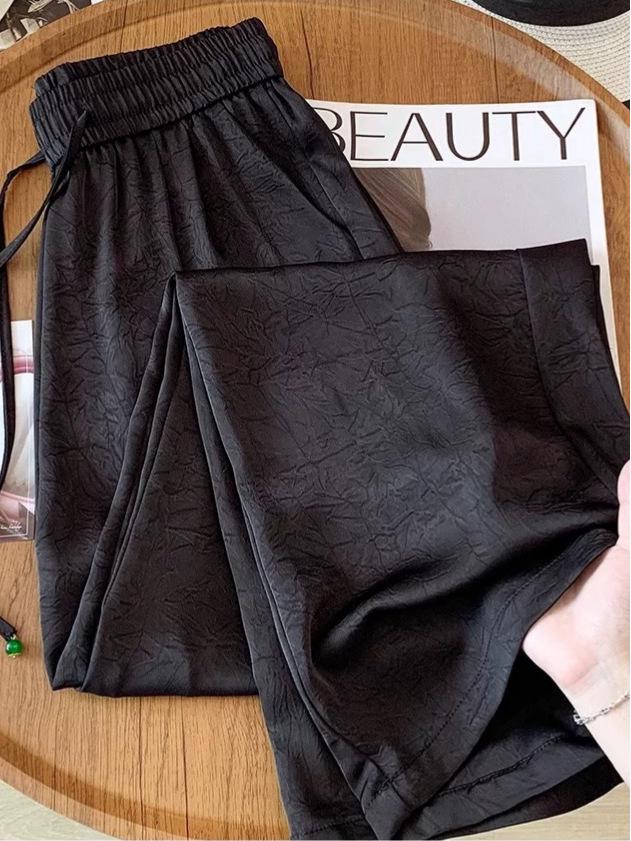Summer 2026 Women s High-Waisted Silk Wide-Leg Pants - Chinese Style, Printed, Cool Ice Silk for a Trendy Look Small чёрный
Summer 2026 Women s High-Waisted Silk Wide-Leg Pants - Chinese Style, Printed, Cool Ice Silk for a Trendy Look Small чёрный