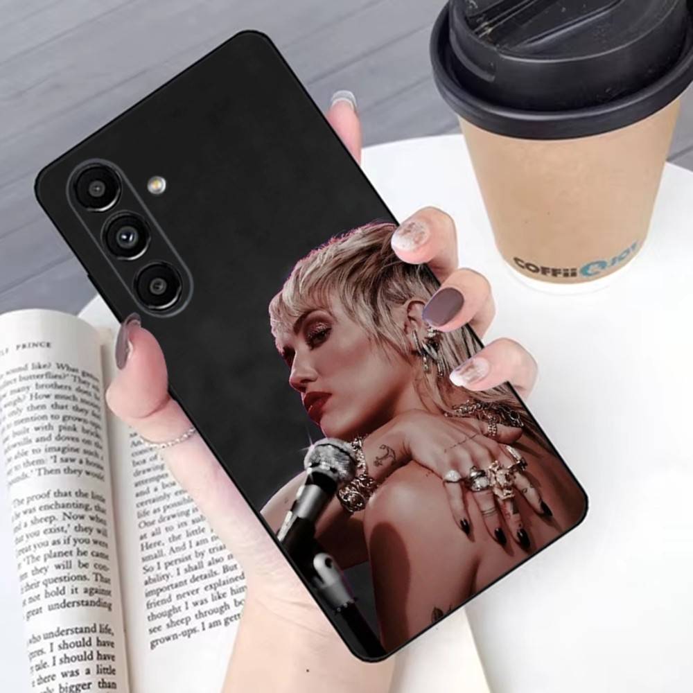 Чехол для телефона Singer M-Miley C-Cyrus для Samsung S 25,24,23,22,30,21,10,9,Ultra,Plus,Lite,FE,4G,5G Черный Мягкий Чехол Samsung S20lite5G
Чехол для телефона Singer M-Miley C-Cyrus для Samsung S 25,24,23,22,30,21,10,9,Ultra,Plus,Lite,FE,4G,5G Черный Мягкий Чехол Samsung S20lite5G