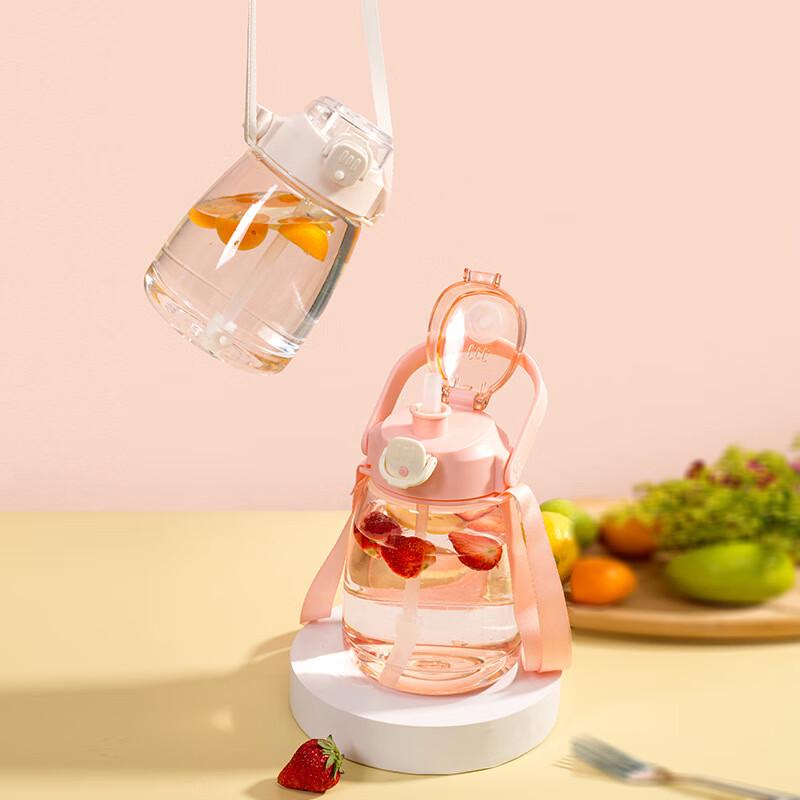 Changnuo 1300ml PC Straw Water Bottle with Handle & Strap
Changnuo 1300ml PC Straw Water Bottle with Handle & Strap