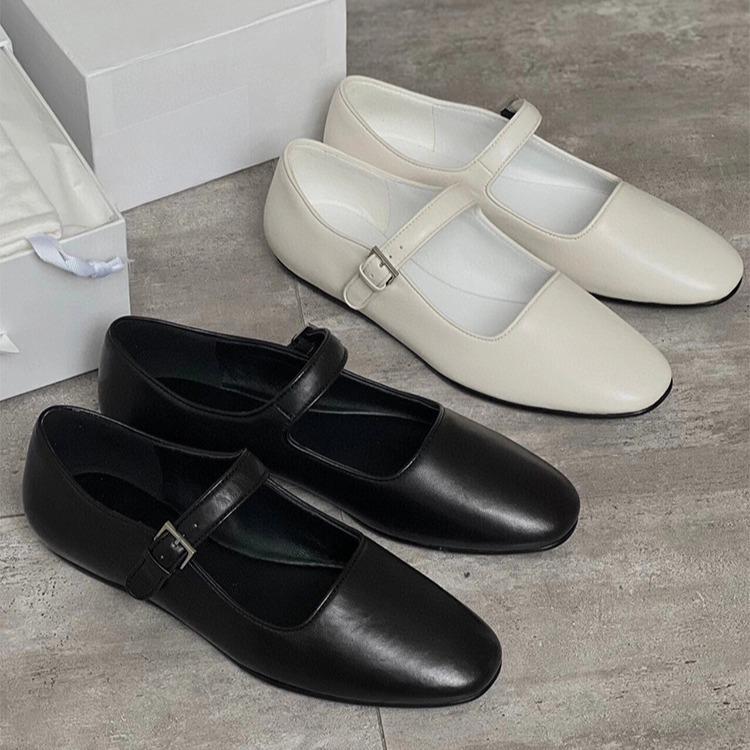 Sheepskin version~ Leather retro Mary Jane women s shoes, small white shoes, soft soles, shallow mouth single shoes, gentle shoes 40 чорний
Sheepskin version~ Leather retro Mary Jane women s shoes, small white shoes, soft soles, shallow mouth single shoes, gentle shoes 40 чорний