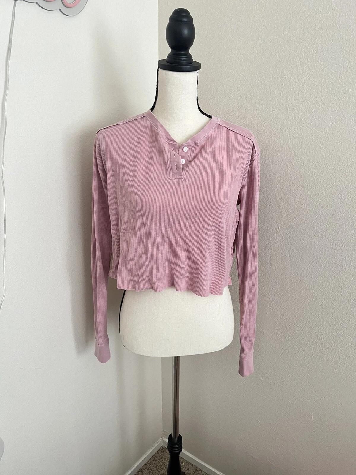 Wild Fable Cropped Waffle Knit Pink Henley Long Sleeve Shirt Size Small XL
Wild Fable Cropped Waffle Knit Pink Henley Long Sleeve Shirt Size Small XL