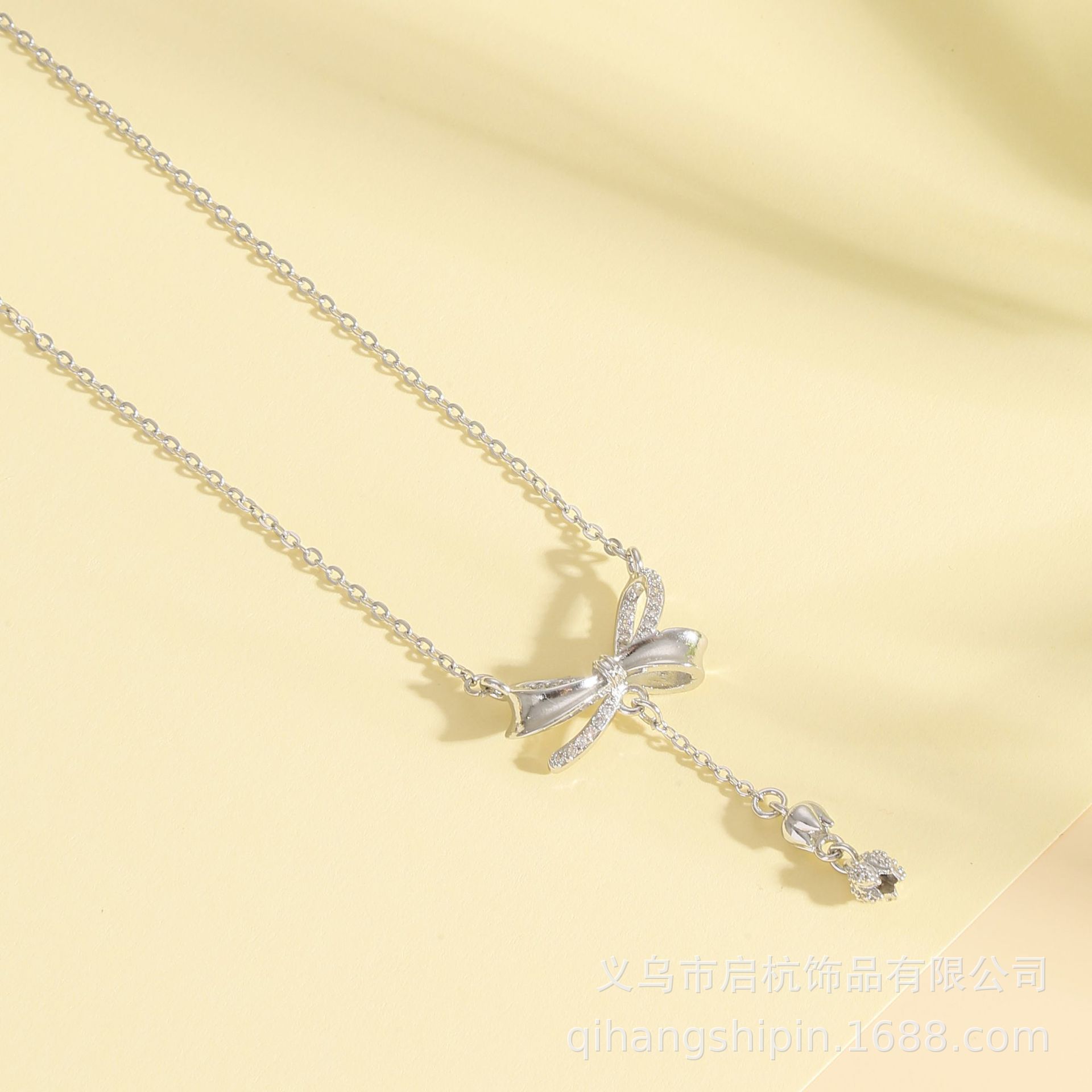 Titanium Steel Fringed Bow Necklace Women S Light Luxury Simple High-End Versatile Lily Of The Valley Pendant Accessories
Titanium Steel Fringed Bow Necklace Women S Light Luxury Simple High-End Versatile Lily Of The Valley Pendant Accessories