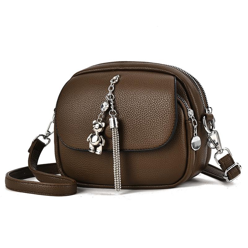 Fashion Leather Shoulder Bag Elegant Solid Color Crossbody Purse Women Luxury Small Handbag Ladies Casual Tote Bags 21cm 7cm 16cm
Fashion Leather Shoulder Bag Elegant Solid Color Crossbody Purse Women Luxury Small Handbag Ladies Casual Tote Bags 21cm 7cm 16cm