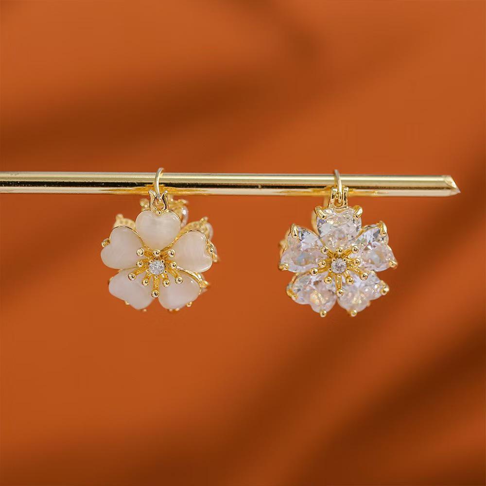 Dopamine Floral Earrings: Fresh, Fairy-Like, High-End, Luxurious, Versatile Spring Accessory for Women золотий
Dopamine Floral Earrings: Fresh, Fairy-Like, High-End, Luxurious, Versatile Spring Accessory for Women золотий