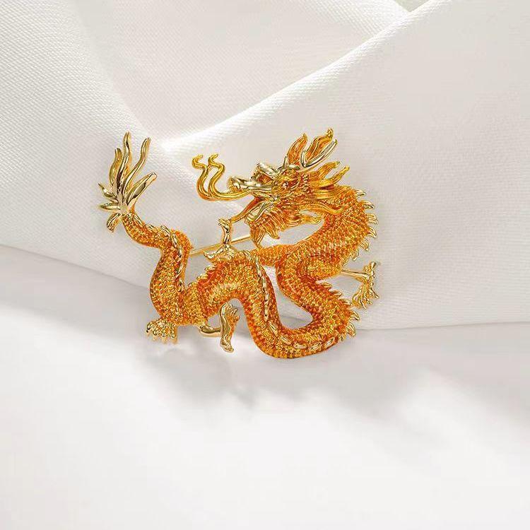 Брошь «Красный пламенный дракон», высококачественные аксессуары для мужских и женских костюмов гочао, креативные булавки, персонализированные броши-украшения в подарок
Брошь «Красный пламенный дракон», высококачественные аксессуары для мужских и женских костюмов гочао, креативные булавки, персонализированные броши-украшения в подарок