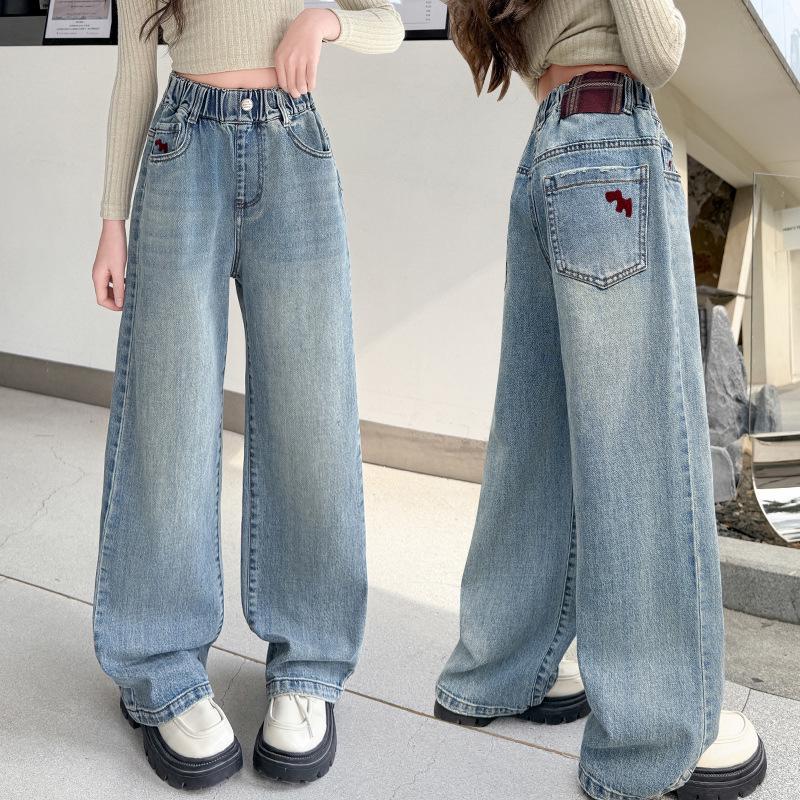 Girls 2025 Spring Wide-Leg Jeans - Korean Style Fashionable Straight-Leg Pants for Kids 120 cm синій
Girls 2025 Spring Wide-Leg Jeans - Korean Style Fashionable Straight-Leg Pants for Kids 120 cm синій
