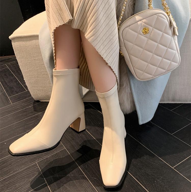 Korean order! Simple! Brown square head thick high heel elastic short boots zipper thin single boots 40 бежевий
Korean order! Simple! Brown square head thick high heel elastic short boots zipper thin single boots 40 бежевий