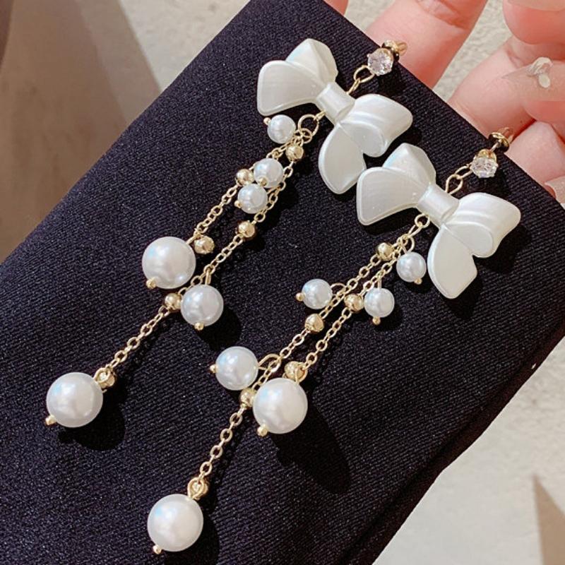 White Pearl Tassel Earrings for Women Bowknot Top Long Hanging Earrings Multi-layers Thread Statement Dangle Earrings brincos
White Pearl Tassel Earrings for Women Bowknot Top Long Hanging Earrings Multi-layers Thread Statement Dangle Earrings brincos