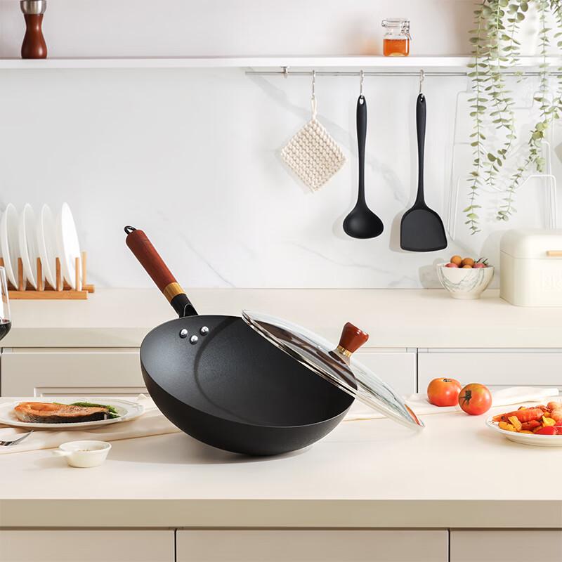 Corning World Kitchen Titanium Zero-Coating Wok 3-Piece Set
Corning World Kitchen Titanium Zero-Coating Wok 3-Piece Set