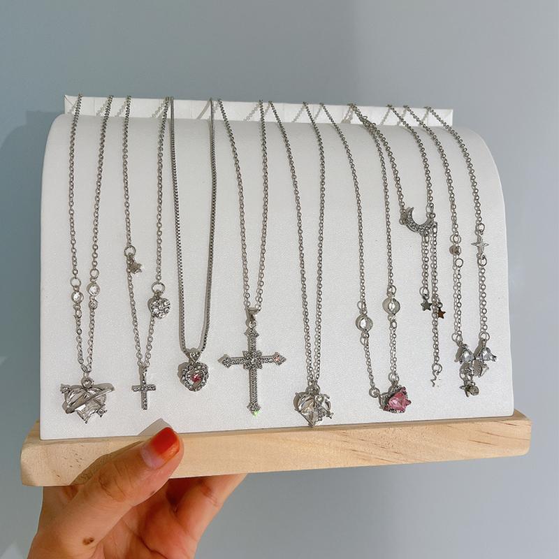 8pcs Crystal Heart Bow Cross Pendant Necklace Set For Women Fashion Shiny Clavicle Chain Necklaces Sweet Girls Jewelry
8pcs Crystal Heart Bow Cross Pendant Necklace Set For Women Fashion Shiny Clavicle Chain Necklaces Sweet Girls Jewelry