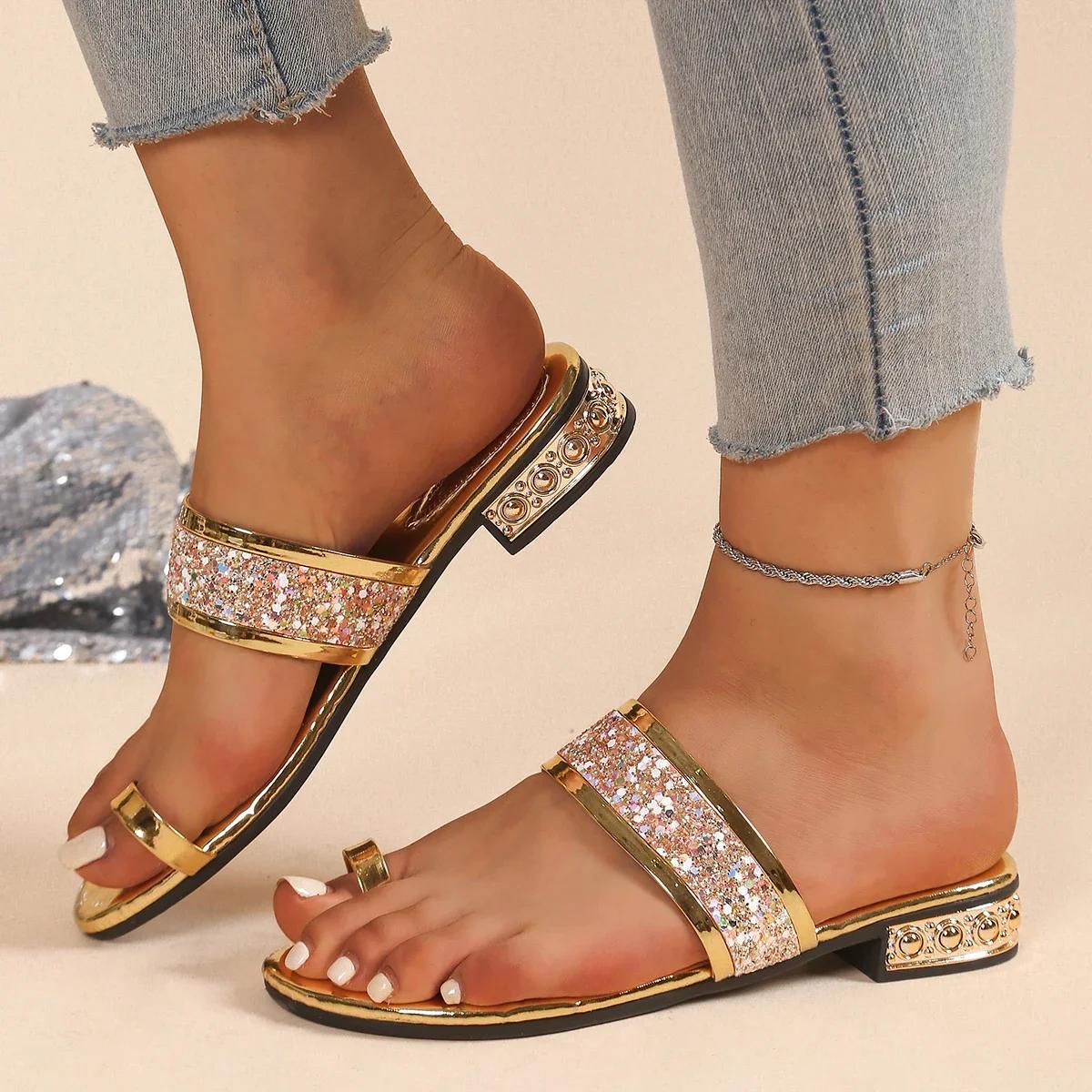 Мода 2025 Новые женские сандалии Летние сандалии на плоской подошве с квадратным носком Легкие уличные сандалии Тренд Роскошная обувь для женщин 35 золотой
Мода 2025 Новые женские сандалии Летние сандалии на плоской подошве с квадратным носком Легкие уличные сандалии Тренд Роскошная обувь для женщин 35 золотой