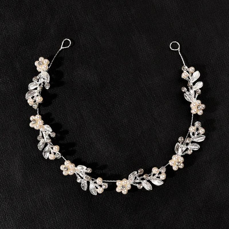 Crystal Leaf Hair Vine Band Headband Rhinestone Flower Headband Tiara For Women Bridal Wedding Hair Accessories Jewelry Headband срібний
Crystal Leaf Hair Vine Band Headband Rhinestone Flower Headband Tiara For Women Bridal Wedding Hair Accessories Jewelry Headband срібний