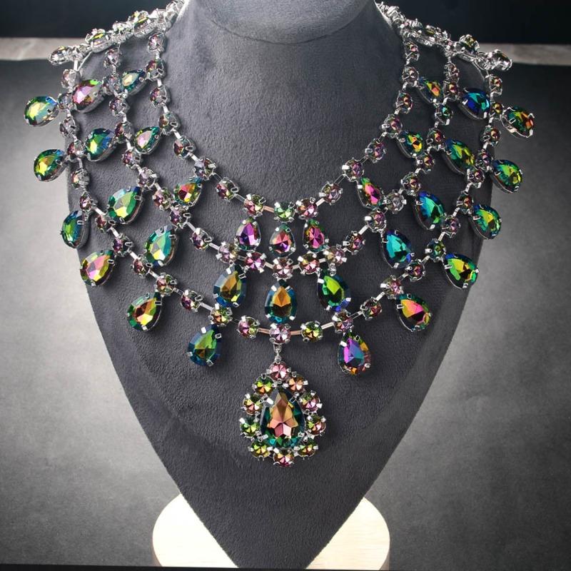 Exaggerated Necklace Colored Rhinestone Collarbone Chain Ball Versatile Accessories Necklace срібний
Exaggerated Necklace Colored Rhinestone Collarbone Chain Ball Versatile Accessories Necklace срібний