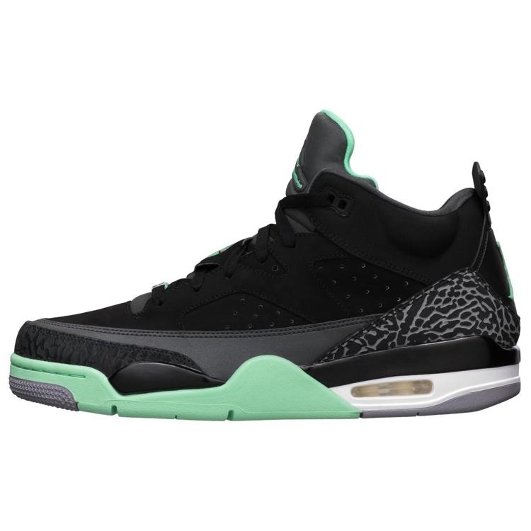 Jordan Son Of Mars Low Green Glow 580603-030 43
Jordan Son Of Mars Low Green Glow 580603-030 43