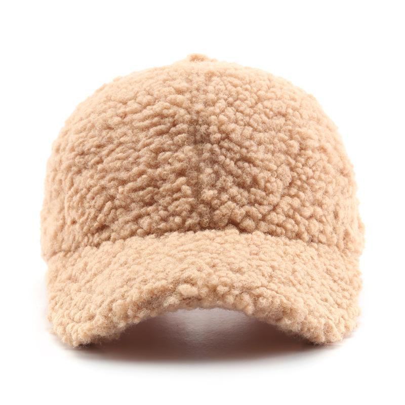Autumn and winter solid color light board lamb wool warm ear protection baseball cap outdoor travel cold protection couple cap Adjustable бежевий
Autumn and winter solid color light board lamb wool warm ear protection baseball cap outdoor travel cold protection couple cap Adjustable бежевий