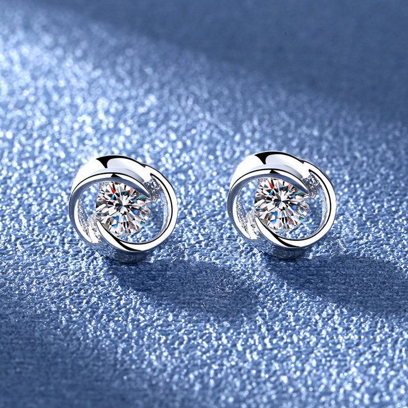 High-quality 925 Sterling Silver Crystal Fashion Circle Hoop Earrings for Woman Wedding Party Gift Street Versatile Jewelry
High-quality 925 Sterling Silver Crystal Fashion Circle Hoop Earrings for Woman Wedding Party Gift Street Versatile Jewelry