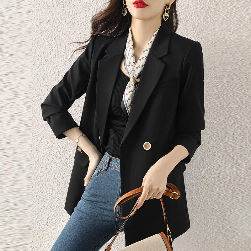 Women’s Double-Breasted Apricot Suit Jacket, Autumn/Winter 2025, Korean Style, Casual Padded Blazer Medium
Women’s Double-Breasted Apricot Suit Jacket, Autumn/Winter 2025, Korean Style, Casual Padded Blazer Medium