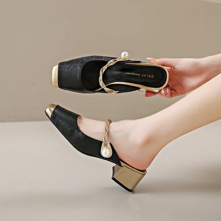 Новое слово и полтора драг летняя новая сумка голова мода толстый каблук Мэри Джейн крутые тапочки 40 чёрный
Новое слово и полтора драг летняя новая сумка голова мода толстый каблук Мэри Джейн крутые тапочки 40 чёрный