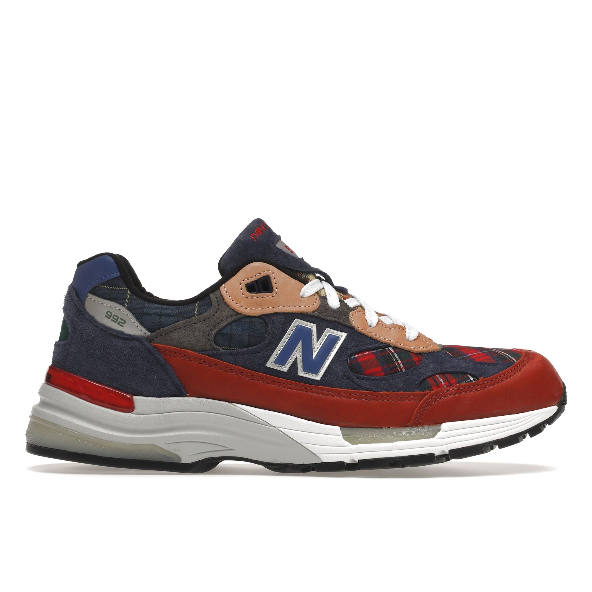 Кроссовки унисекс в клетку New Balance 992 Made in USA Оранжево-темно-синий M992AD
Кроссовки унисекс в клетку New Balance 992 Made in USA Оранжево-темно-синий M992AD