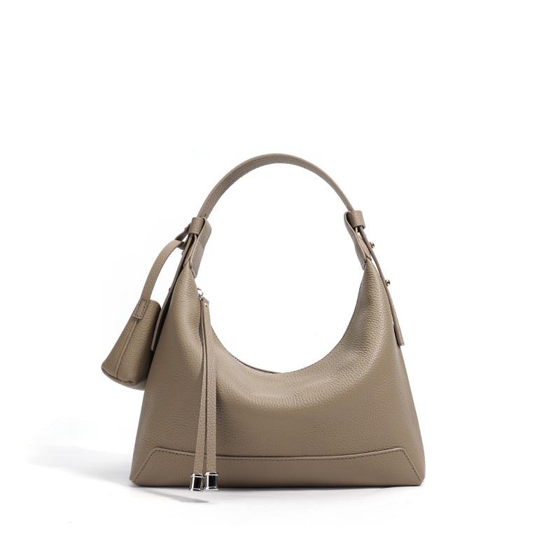 New series lunch box bag niche underarm bag grade leather shoulder bag messenger bag women s bag
New series lunch box bag niche underarm bag grade leather shoulder bag messenger bag women s bag
