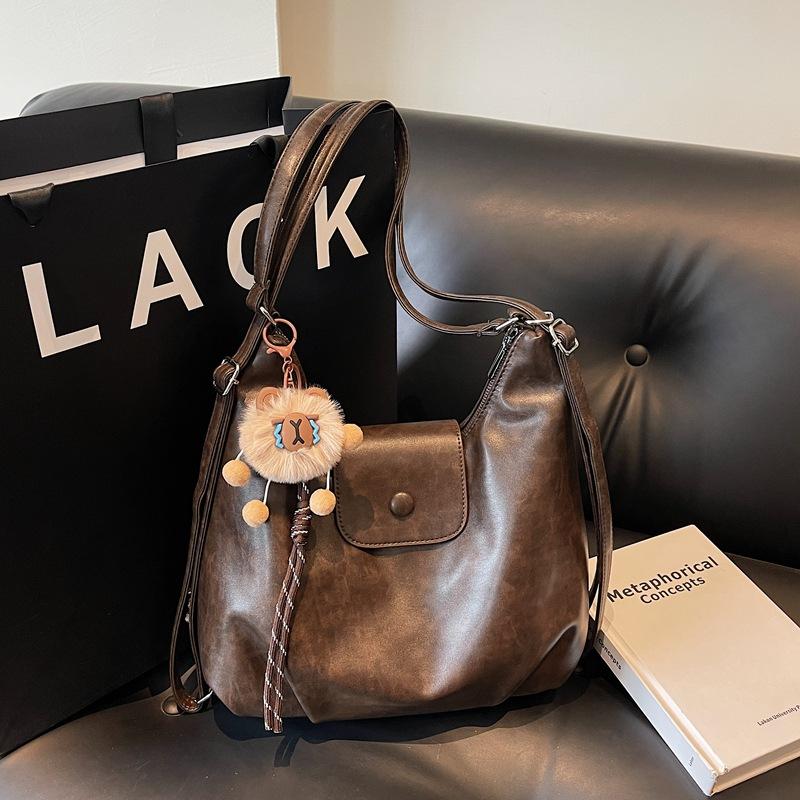 Single-shoulder Tote Bag Large-capacity Commuting Backpack Niche Lightweight Travel Backpack with pendant кавовий
Single-shoulder Tote Bag Large-capacity Commuting Backpack Niche Lightweight Travel Backpack with pendant кавовий