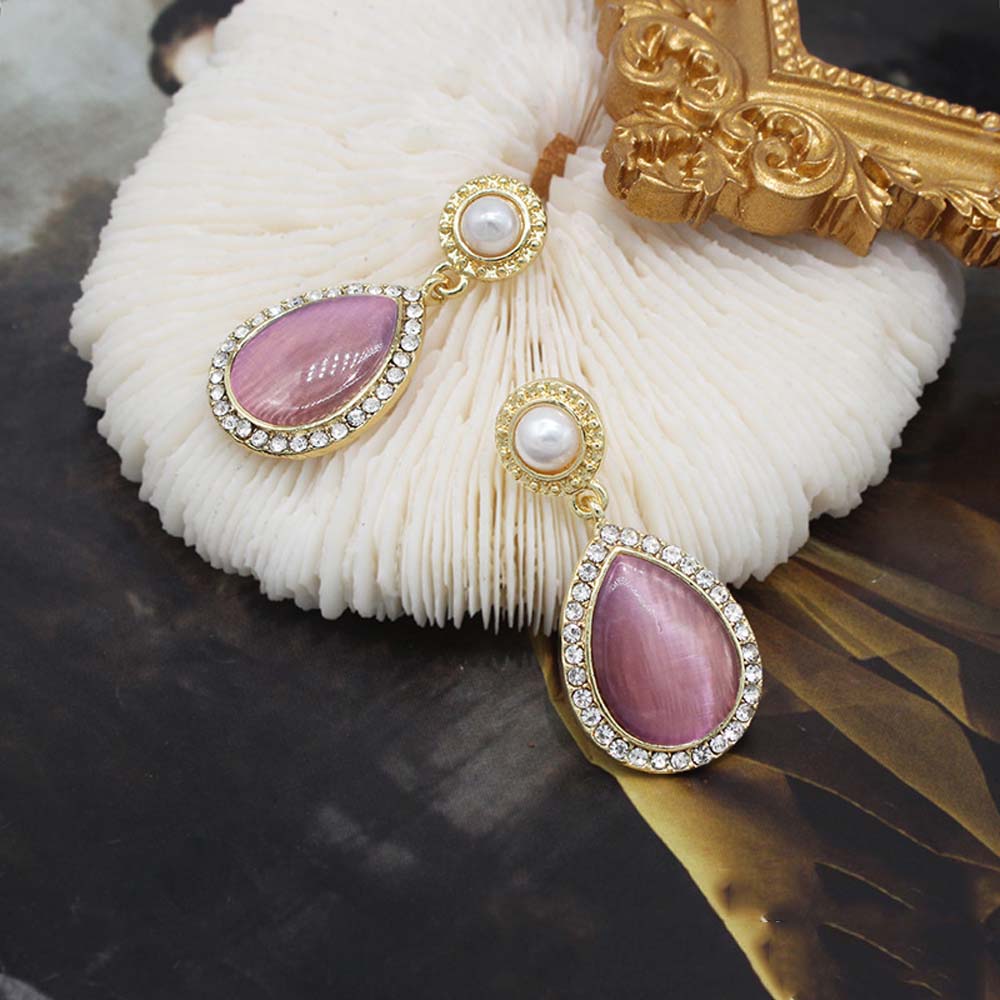 Korean Pearl Water Drop Type Girl Stud Earrings Purple Clip Earrings Fashion Jewelry Zinc Zinc Alloy Stud Earrings
Korean Pearl Water Drop Type Girl Stud Earrings Purple Clip Earrings Fashion Jewelry Zinc Zinc Alloy Stud Earrings