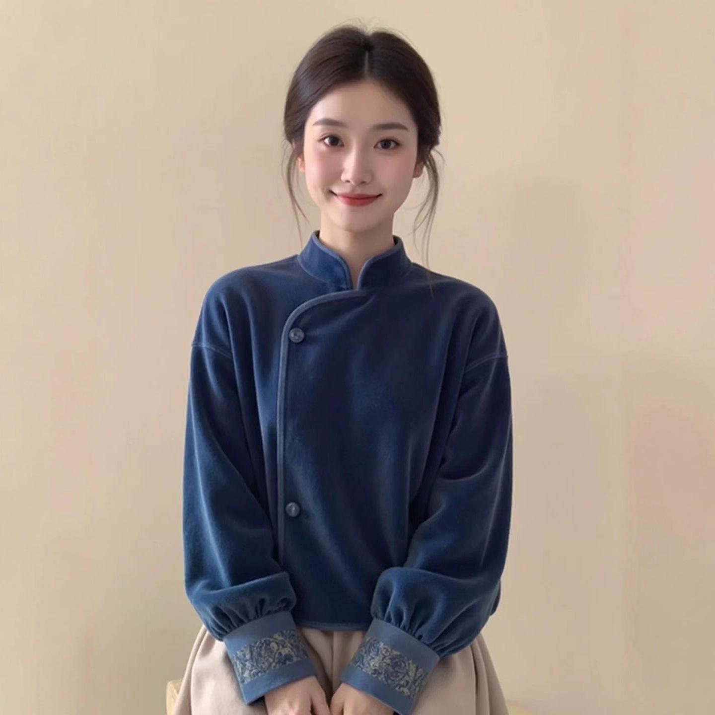 Winter Women s Velvet Top: Blue Printed Stand Collar with a Mature Chic Design L
Winter Women s Velvet Top: Blue Printed Stand Collar with a Mature Chic Design L