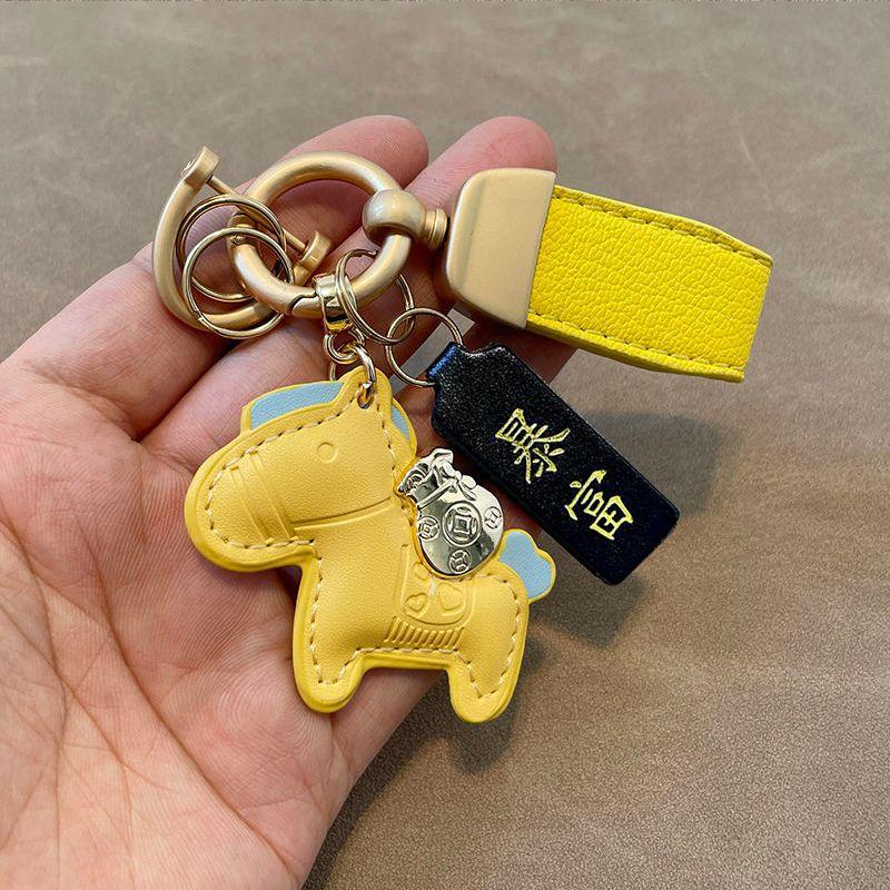 1PC Instantly Cashy Little Horse Car Keychain Cute Cartoon Delicate Couple s Gift for Boy or Girl Safety Charm Small Gift
1PC Instantly Cashy Little Horse Car Keychain Cute Cartoon Delicate Couple s Gift for Boy or Girl Safety Charm Small Gift