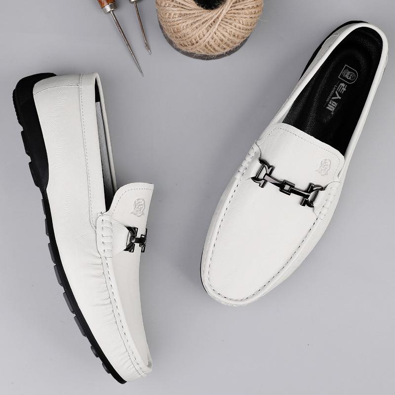 Old man head casual leather shoes summer fashion foot cover soft sole soft surface shoes 44 білий
Old man head casual leather shoes summer fashion foot cover soft sole soft surface shoes 44 білий