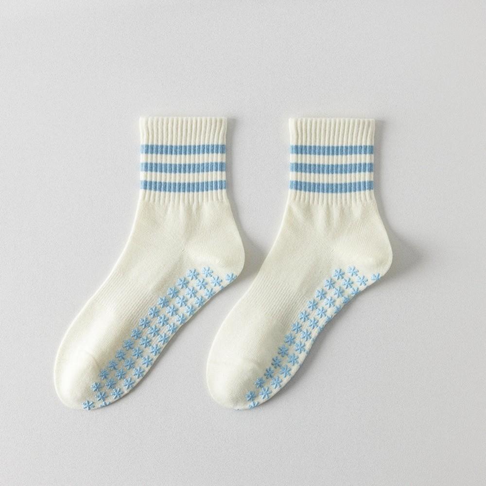 New Cotton Pilates Socks for Women Breathable Non-Slip Grip Yoga Socks Sweat-absorbent Pink Blue Mid Tube Socks for Yoga Dance One Size
New Cotton Pilates Socks for Women Breathable Non-Slip Grip Yoga Socks Sweat-absorbent Pink Blue Mid Tube Socks for Yoga Dance One Size
