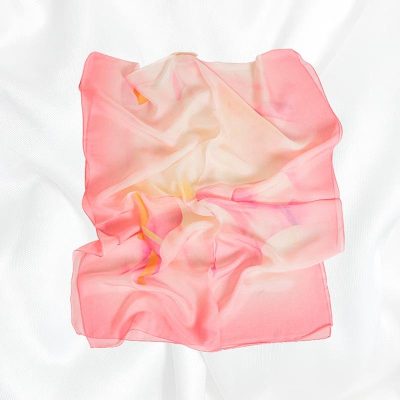 Canhua Niangniang 100% Mulberry Silk Versatile Scarf & Shawl
Canhua Niangniang 100% Mulberry Silk Versatile Scarf & Shawl