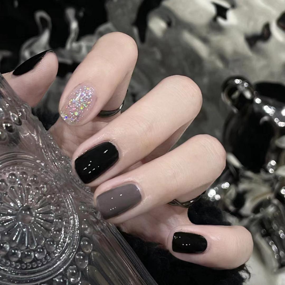 B531 Autumn/Winter Dark Tone Handmade False Nails - Powder Finish & Whitening Manicure Patches
B531 Autumn/Winter Dark Tone Handmade False Nails - Powder Finish & Whitening Manicure Patches
