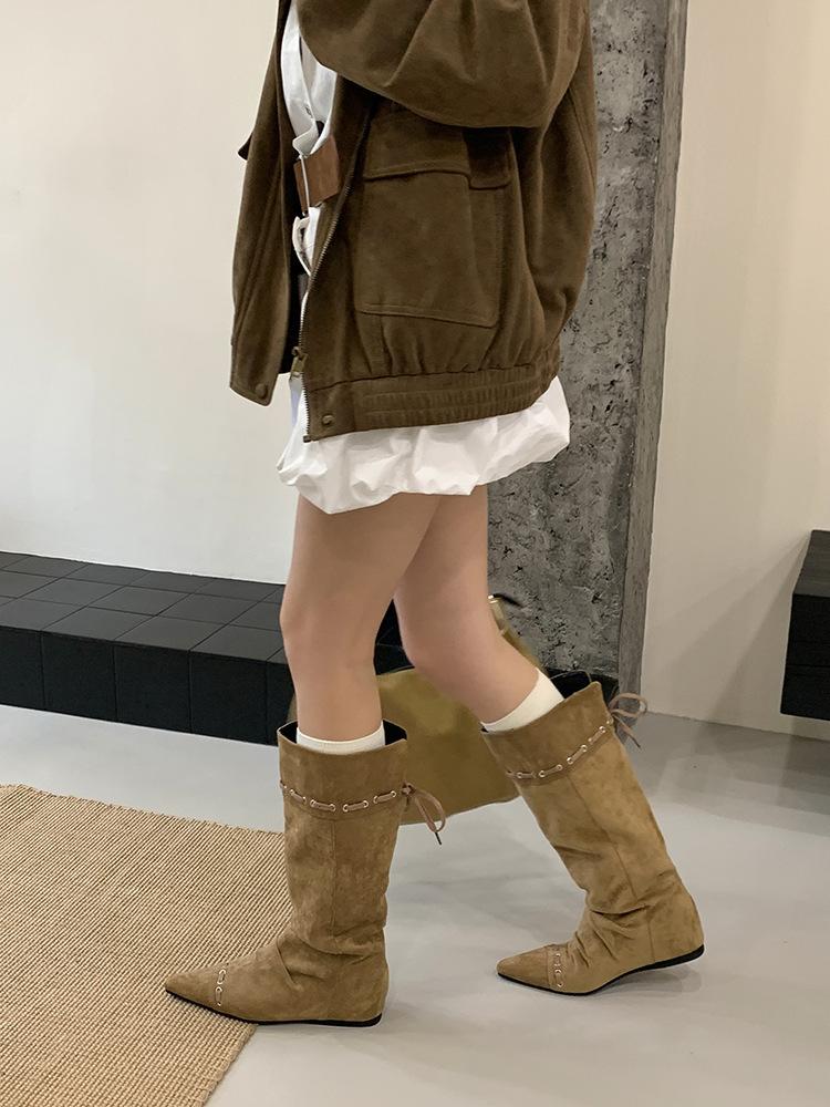 Soft-soled pointed booties women s flat straps 2025 summer and autumn new retro niche boots Western cowboy boots trend 42 абрикосовый
Soft-soled pointed booties women s flat straps 2025 summer and autumn new retro niche boots Western cowboy boots trend 42 абрикосовый