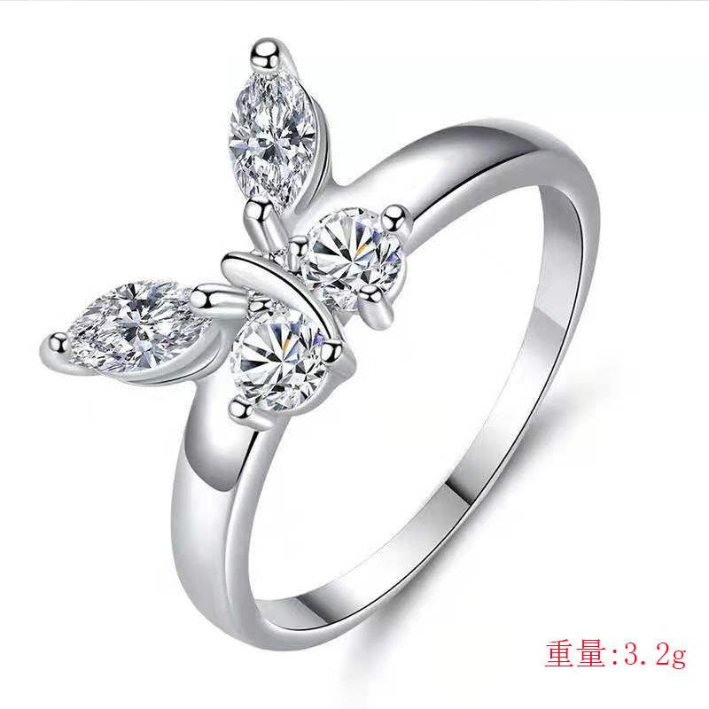 Женское кольцо Simple Butterfly Copper Set с цирконом и новым смыслом: Роскошное кольцо в стиле небольшой группы
Женское кольцо Simple Butterfly Copper Set с цирконом и новым смыслом: Роскошное кольцо в стиле небольшой группы