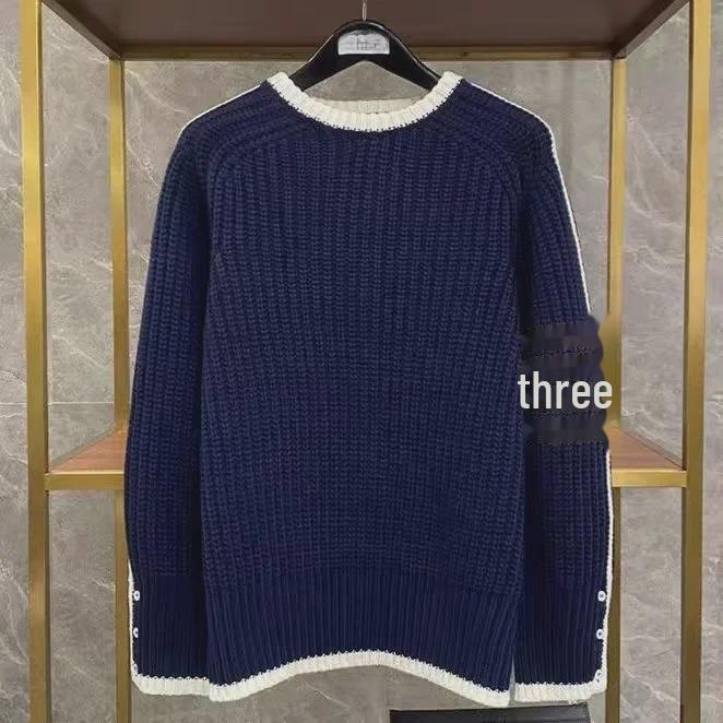 Трендовый мужской вязаный свитер с круглым вырезом и четырьмя перекладинами — повседневный и универсальный, идеально подходит для осени/зимы. XL темно-синий
Трендовый мужской вязаный свитер с круглым вырезом и четырьмя перекладинами — повседневный и универсальный, идеально подходит для осени/зимы. XL темно-синий