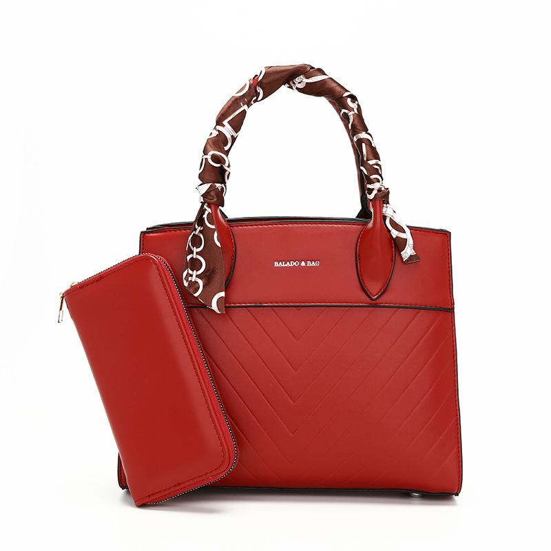 Fashion Niche Two-Piece Handbag, Premium Practical Shoulder Bag, Silk Scarf, Large-Capacity Oblique Span Women S Bag красный
Fashion Niche Two-Piece Handbag, Premium Practical Shoulder Bag, Silk Scarf, Large-Capacity Oblique Span Women S Bag красный