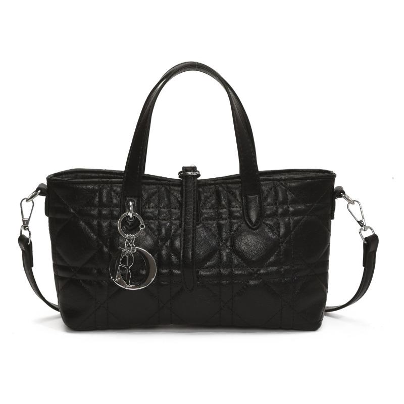 Texture classic diamond bag women s fashion versatile temperament to work commuting shoulder messenger bag handbag чорний
Texture classic diamond bag women s fashion versatile temperament to work commuting shoulder messenger bag handbag чорний