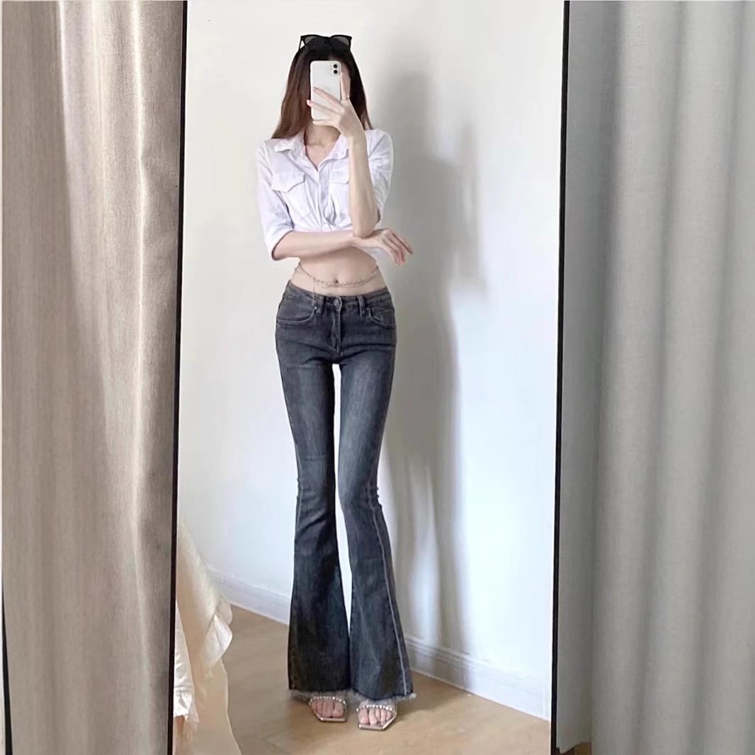 Women s High-Waist Retro Flare Jeans - Slimming Elastic Fit, Autumn/Winter, High Street Floor-Length Style Extra Small
Women s High-Waist Retro Flare Jeans - Slimming Elastic Fit, Autumn/Winter, High Street Floor-Length Style Extra Small