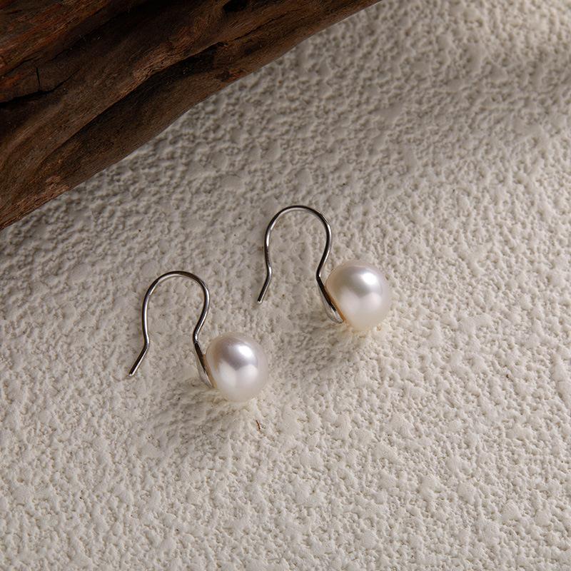S925 Whole Body Sterling Silver Natural Freshwater Pearl Colored Treasure Stud Earrings Femininity Light Luxury Ear Buckle Design Earrings
S925 Whole Body Sterling Silver Natural Freshwater Pearl Colored Treasure Stud Earrings Femininity Light Luxury Ear Buckle Design Earrings