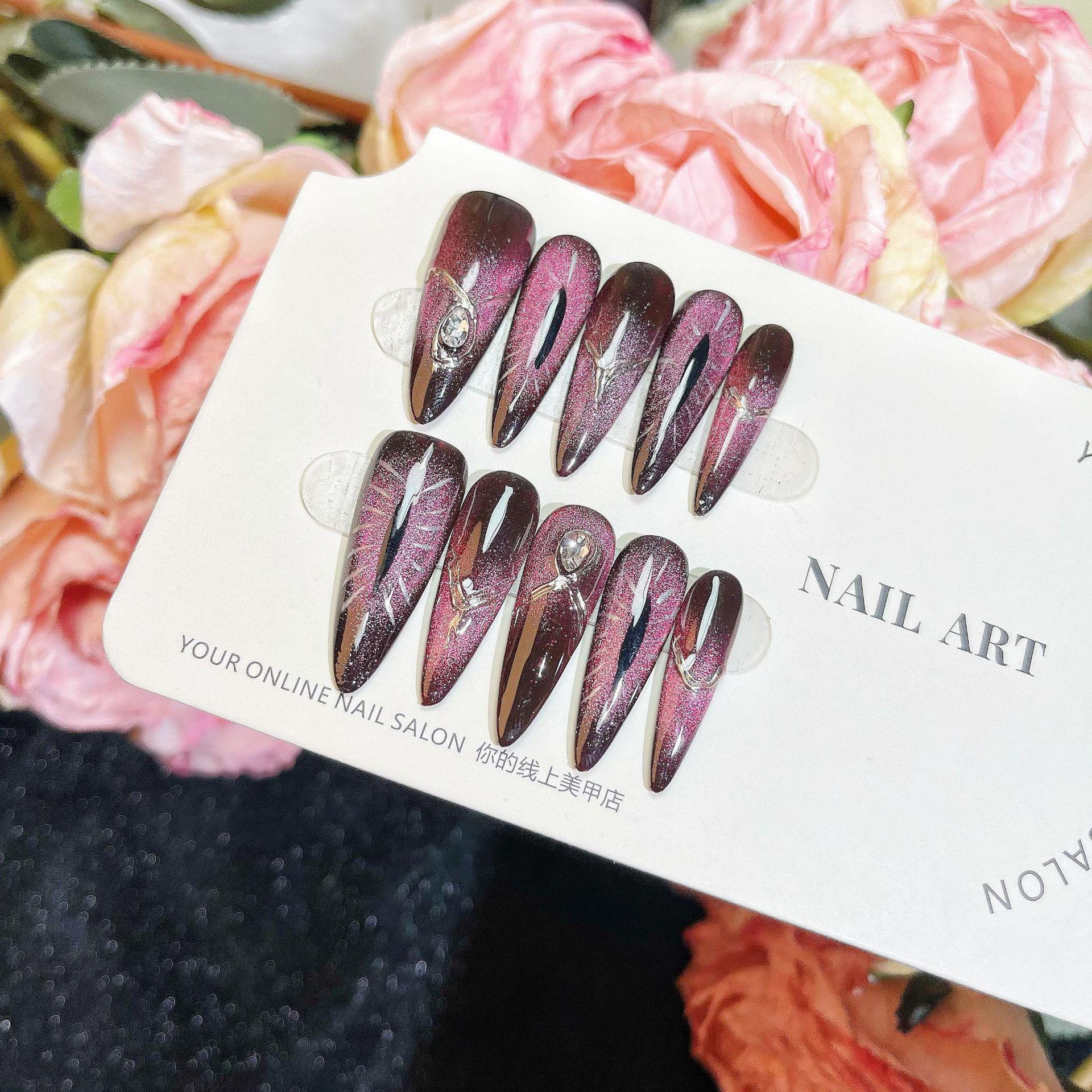 Handmade Armor Nail Art Patch: High-End Cat Eye Crystal with Removable Phototherapy Flash L
Handmade Armor Nail Art Patch: High-End Cat Eye Crystal with Removable Phototherapy Flash L