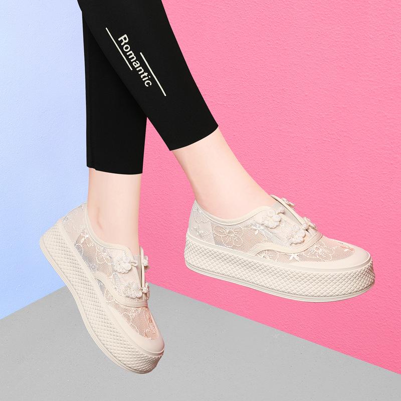 New National Style Lace Mesh Fashion Thick Bottom Trend Versatile Women s Casual Shoes Lazy 40
New National Style Lace Mesh Fashion Thick Bottom Trend Versatile Women s Casual Shoes Lazy 40