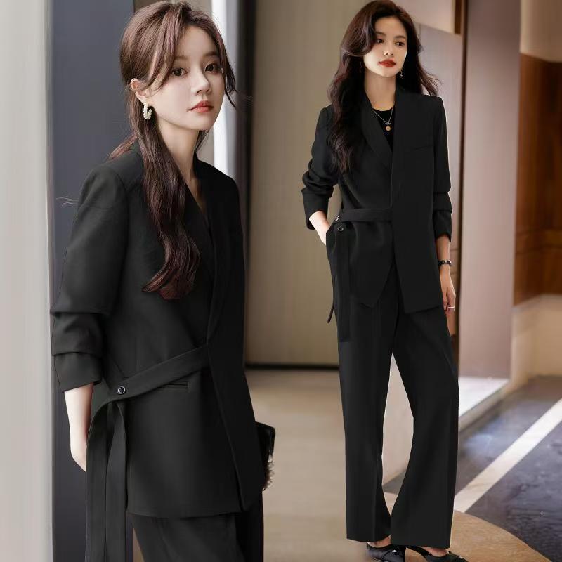 Spring & Autumn Plus Size Wide-Leg Pants Two-Piece Set – Age-Defying Comfort 6XL (for 230-250 jin)
Spring & Autumn Plus Size Wide-Leg Pants Two-Piece Set – Age-Defying Comfort 6XL (for 230-250 jin)
