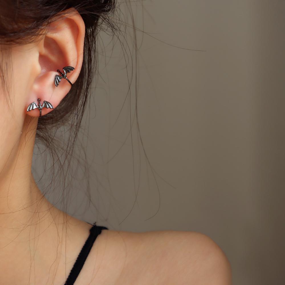 Hip Hop Personality Boy Korea Copper Girl Ear Bone Clip Clip On Earring Fashion Jewelry Bat Earring
Hip Hop Personality Boy Korea Copper Girl Ear Bone Clip Clip On Earring Fashion Jewelry Bat Earring