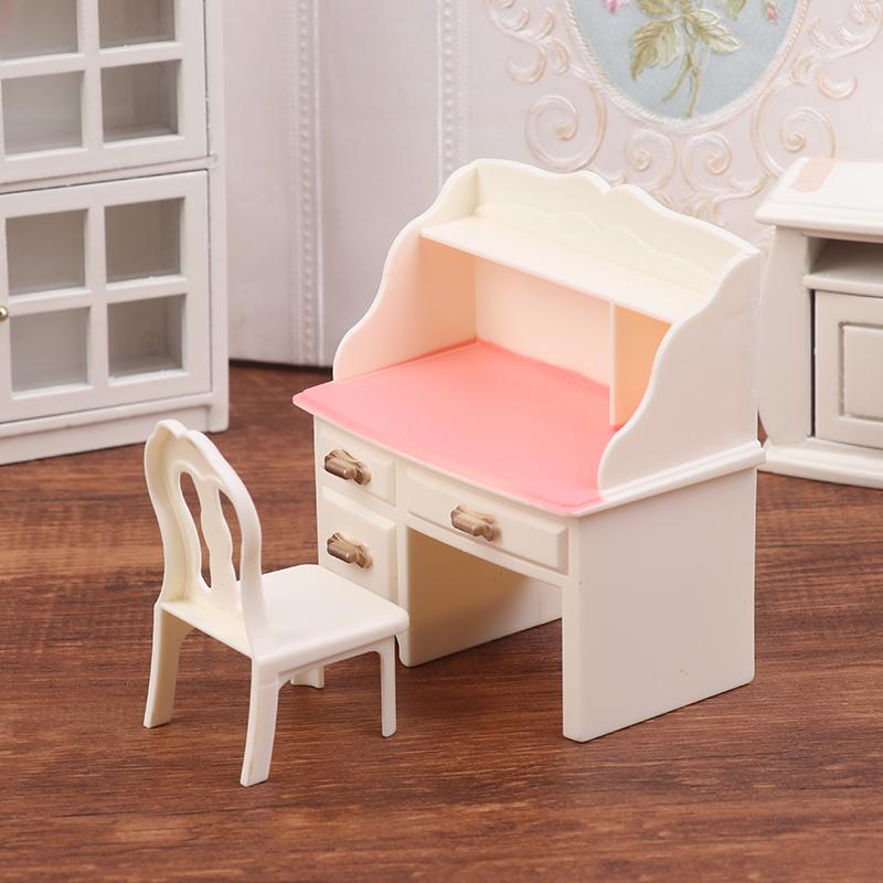 1Комплект 1:12 Миниатюрный кукольный домик, письменный стол, стул, модель мебели для учебного стола, декор для учебной комнаты, игрушечный кукольный домик, аксессуары розовый
1Комплект 1:12 Миниатюрный кукольный домик, письменный стол, стул, модель мебели для учебного стола, декор для учебной комнаты, игрушечный кукольный домик, аксессуары розовый