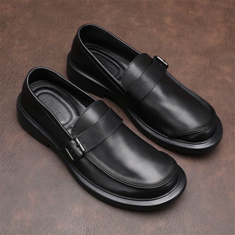 New first-layer cowhide men s shoes casual leather shoes men s single shoes genuine leather large-size large-head shoes 37
New first-layer cowhide men s shoes casual leather shoes men s single shoes genuine leather large-size large-head shoes 37