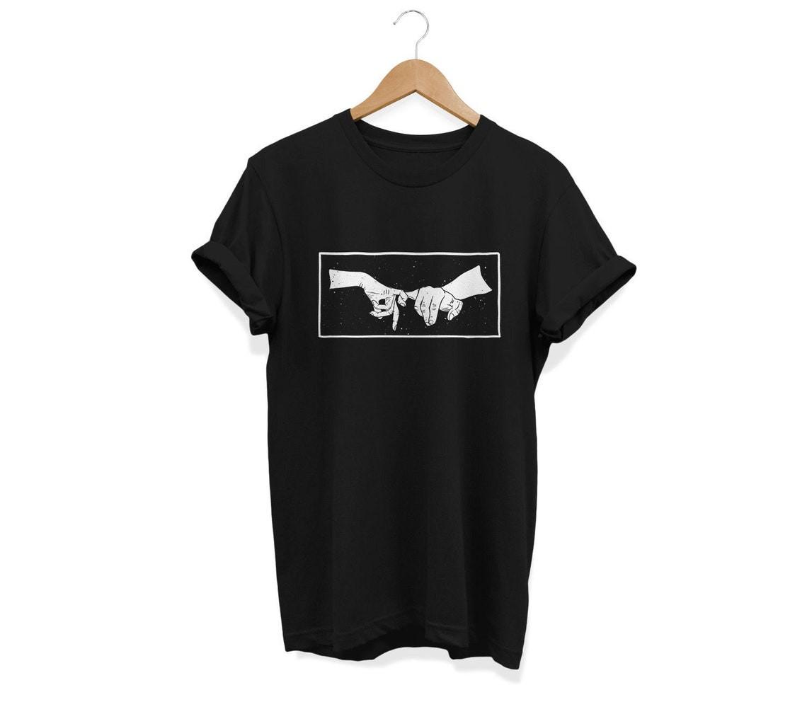 Pinky Promise T-Shirt Mens Womens Tees Top, Touching Hands Graphic Tee, Grunge Aesthetic Clothes, L
Pinky Promise T-Shirt Mens Womens Tees Top, Touching Hands Graphic Tee, Grunge Aesthetic Clothes, L
