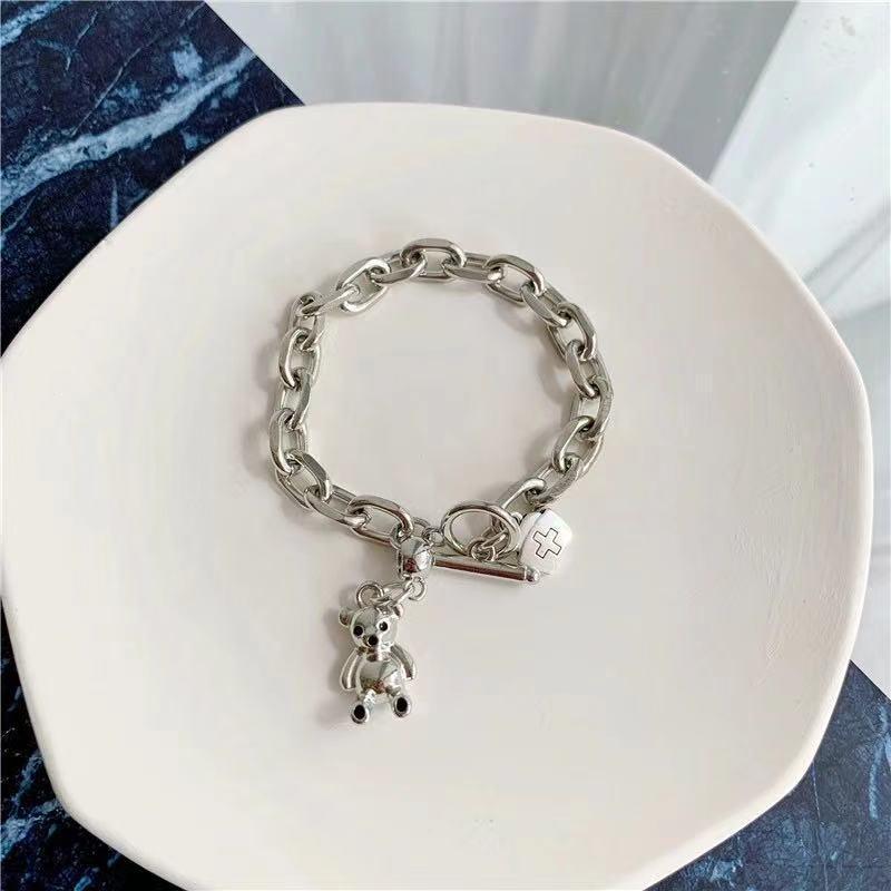 Korean Version Bracelet Ins Net Red Dark Hey Girl Fashion New Texture Hip Hop Dance Personality Cold Wind Bear Ot Chain Bracelet
Korean Version Bracelet Ins Net Red Dark Hey Girl Fashion New Texture Hip Hop Dance Personality Cold Wind Bear Ot Chain Bracelet